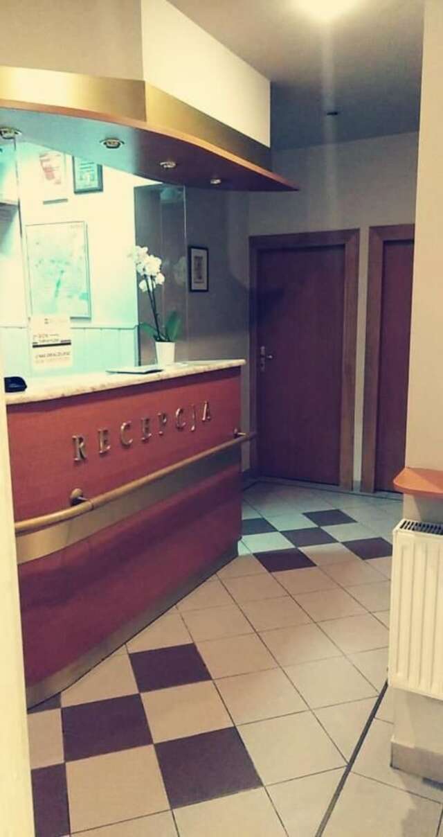 Отель Hotel Pod Ratuszem Жешув-15